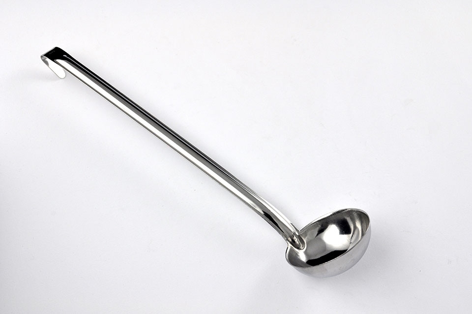 Naběračka nerez ¤ 6cm 40ml s háčkem SVANERA 7253