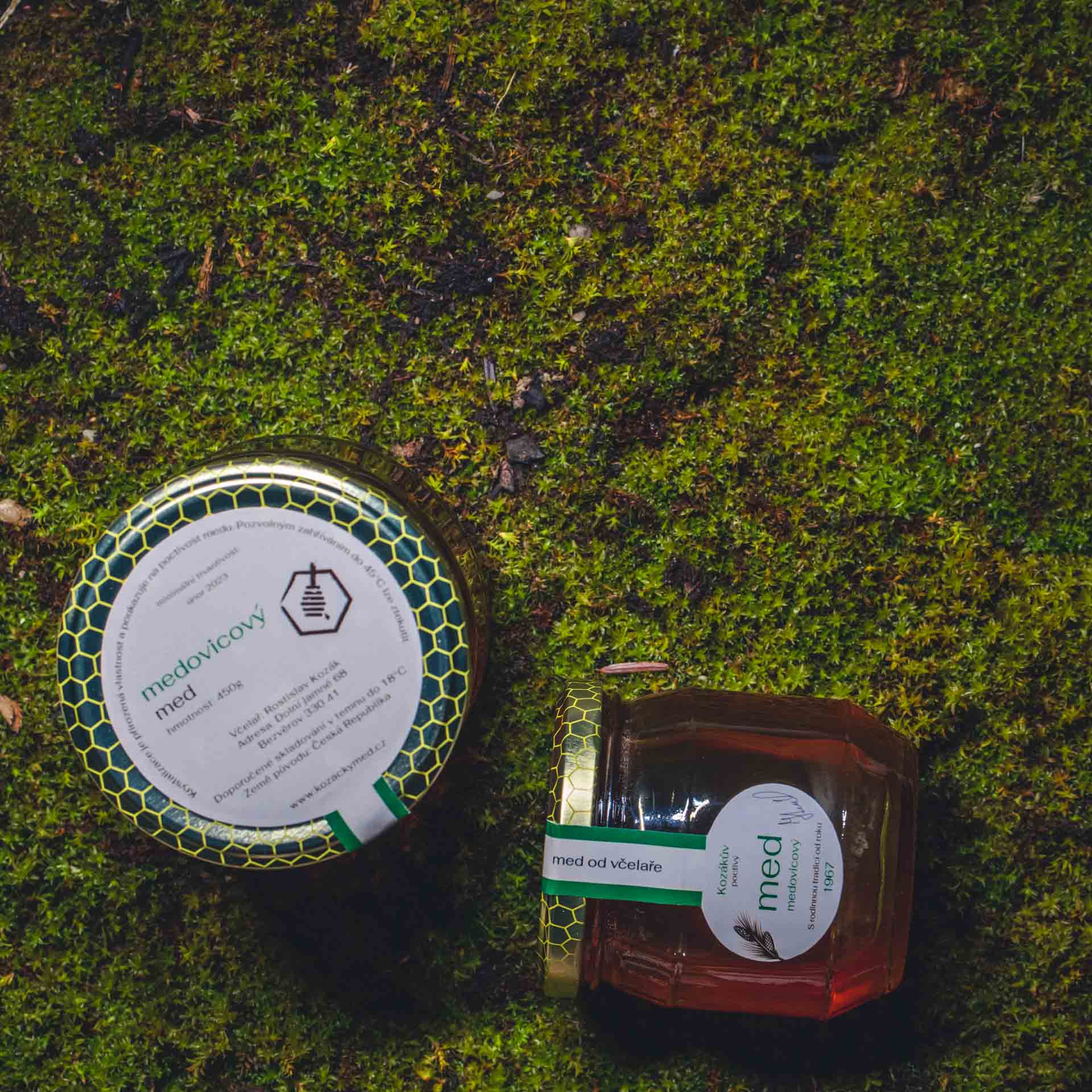 Naše včelnice a prostředí