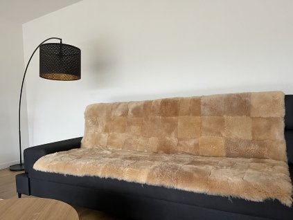 Narzuta futrzana premium w kolorze beżowym o wymiarach 200x140cm