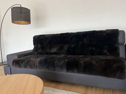 Narzuta futrzana premium w kolorze brazowym o wymiarach 200x140cm