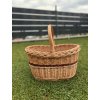 Kosz wiklinowy z brązowym paskiem