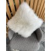 Poduszka z białej owczej skóry