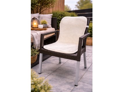 ChatGPT Image 17. 3. 2026, 11 27 47