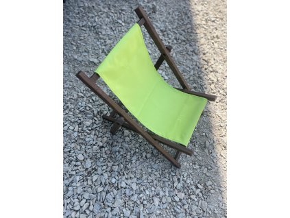 Otroški lesen ležalnik bledo zelena