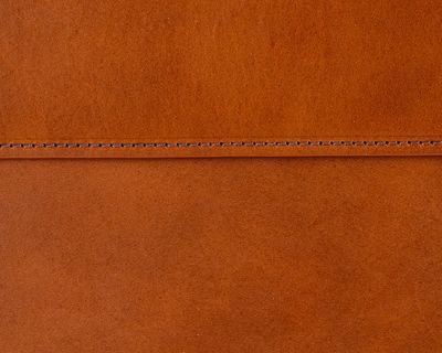 Pouzdro na notebook a tablet — koňaková kůže, hnědá nit
