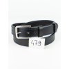 479 Henry opasek - černý prošívaný modrou, ocelová spona, velikost M (Zachraň kůži = více ks)  Univerzální pánský opasek. 1. jakost. Velikost M (na obvod pasu 92 – 107 cm). Délka opasku vč. spony cca 119 cm.