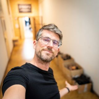👉 Odřezky kůží za odvoz a sladkosti 👈 Zase se nám tu nakupilo asi 11 beden odřezků kůže. Je to různorodý mix všeho...