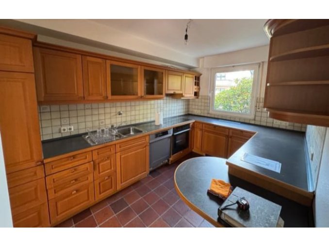 Kuchyně z masivu zn.Alno, se spotřebiči