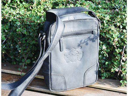 5168black H5c