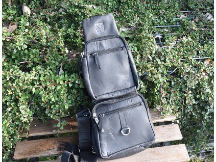 5138black CZ02 a
