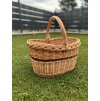 Proutěný košík s hnědým pasem
