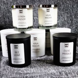 Zástup sójových svíček 🤍. Vyrobené ručně, pouze ze sójového vosku, dřevěného knotu a zdravotně nezávadných vůní 🖤. Vyberte...