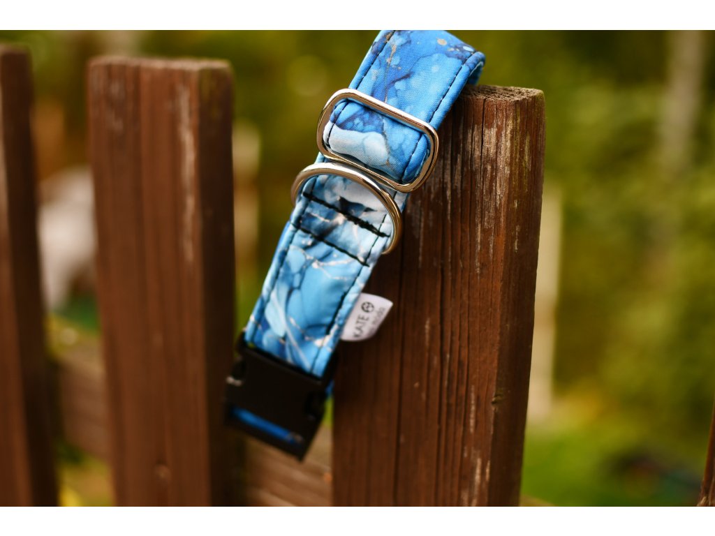 Obojek -  MRAMOR MODRÝ -  Plastová spona