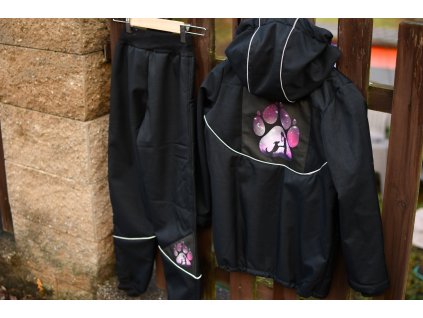 Soft bunda  - Černá s tlapkou na zádech