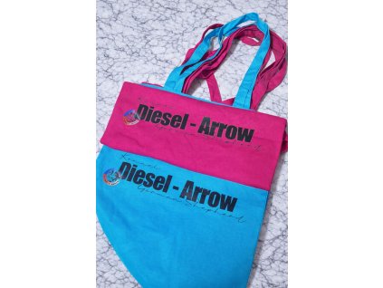 74e95736 d80b 4a4a 808c c6c41e663624