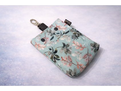 D7F34CE2 47FE 4696 896A D670EB58A9DC