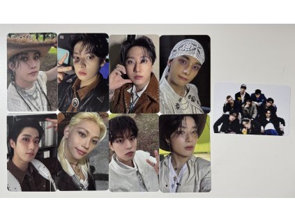 STRAY KIDS - KARMA (MAKESTAR PRE ORDER BENEFIT PHOTOCARDS)