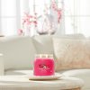 40513 Yankee Candle svíčka Signature sklo střední 2knoty Red Raspberry 002