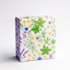 Dárková krabička „Summer Bloom“ luční květy KM-KL-004  „Summer Bloom“ – dárková krabička s lučními květy s okénkem i bez