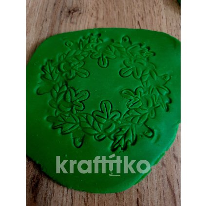 Mandala  listy s plody podzimu (Velikost 12 cm)