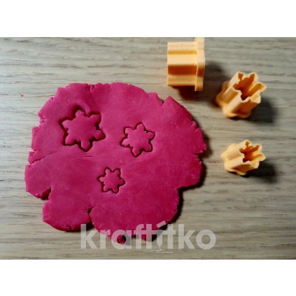 1668 sada mini vlocek c 1 3ks vykrajovatka