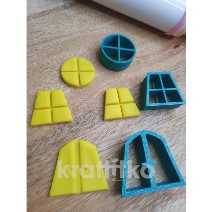 Sada 3ks - 2 okýnka a 1 dveře (Velikost 2 cm)