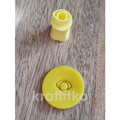 Oko č. 8 (Velikost 1,5 cm)