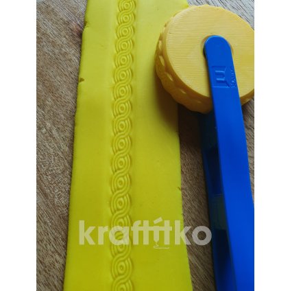 2969 1 valecek reliefni 50 x 14mm c 17