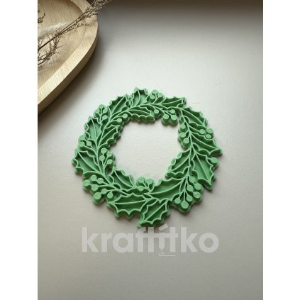 Věněček - cesmína s bobulkami (Velikost 12 cm)