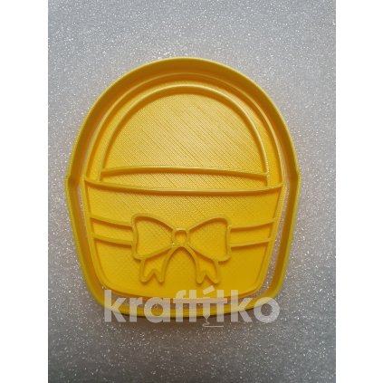 Košík s mašlí