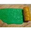 Váleček reliéfní - tulipány na jaře (Velikost 8 cm)