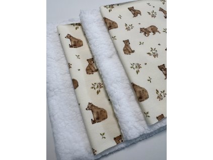 DIY set na čiapku a nákrčník - Malí mackovia