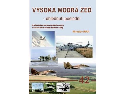 aero 42 vysoka modra zed ohlednuti posledni 9788076480629