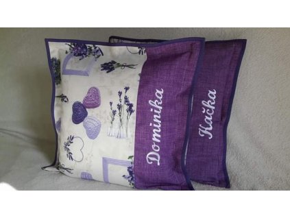 Polštářek se jménem Levandule
