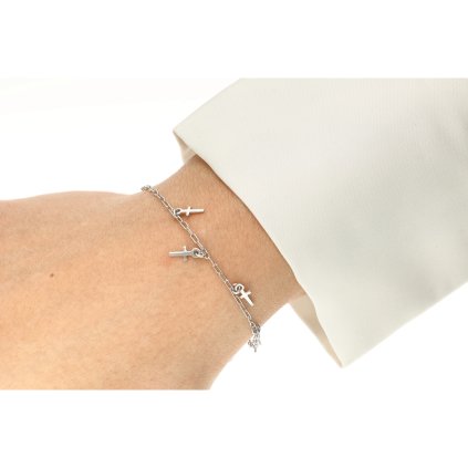 Náramky na ruce 18112025 4