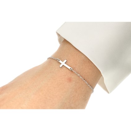 Náramky na ruce 18112025 29