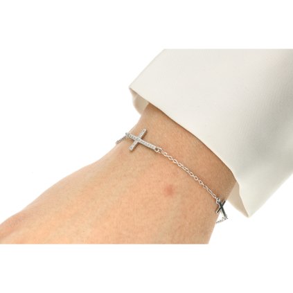 Náramky na ruce 18112025 32