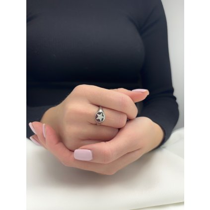 Stříbrný prsten s hvězdou