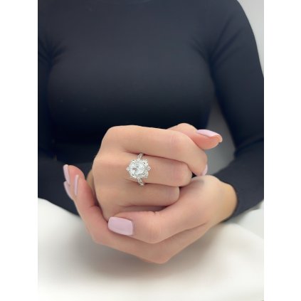 Stříbrný prsten zrcadlo