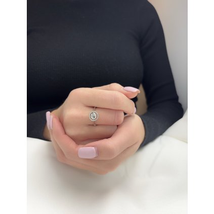 Stříbrný prsten kruh v kruhu