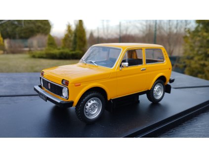 LADA NIVA 1976 Yelow
