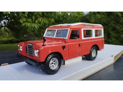 LAND ROVER Series II 109 1985 RED