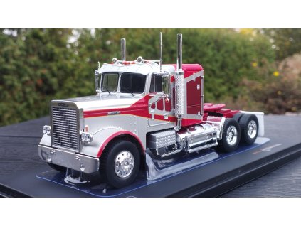 FREIGHTLINER FLC120  64T 1977 Silver