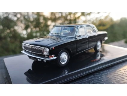 VOLHA M24  1970  černá