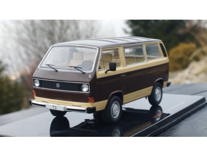 VW T3 Caravelle 1981 Braun