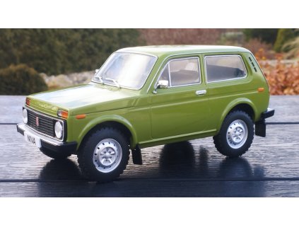 LADA Niva 1976 green