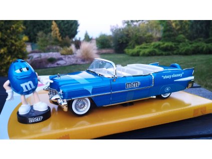 CADILLAC Eldorado 1957 s postavičkou M @ M Blue