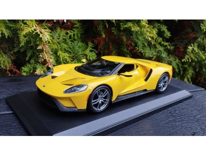 FORD GT 2017 Yelow