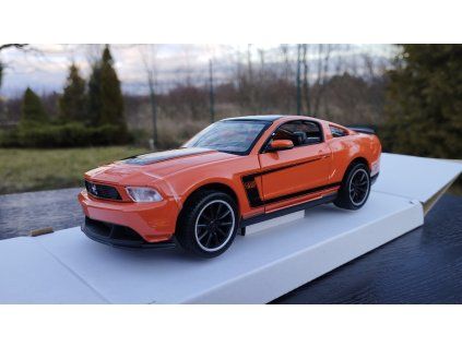FORD Mustang Boss 302 Orange