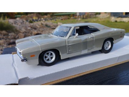 DODGE Charger R/T 1969 Silver